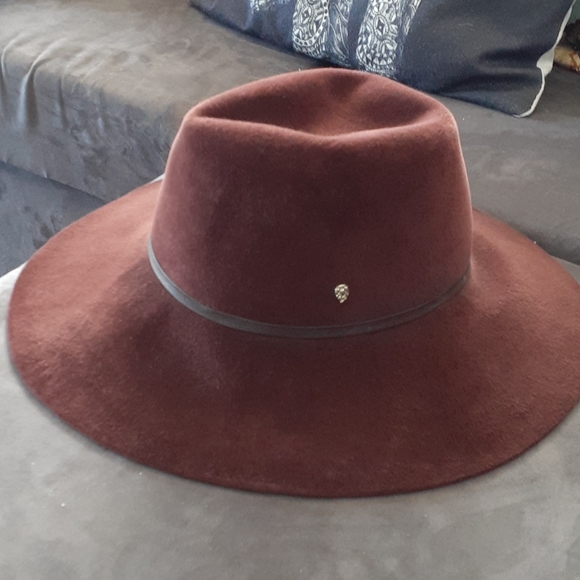 HELEN KAMINSKI Felt Hat - Picture 6 of 6